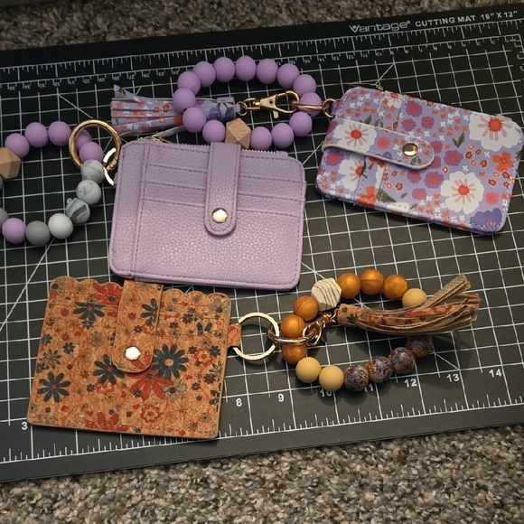 Accessories - Floral and Purple Card Holder Set with Beaded Keychains